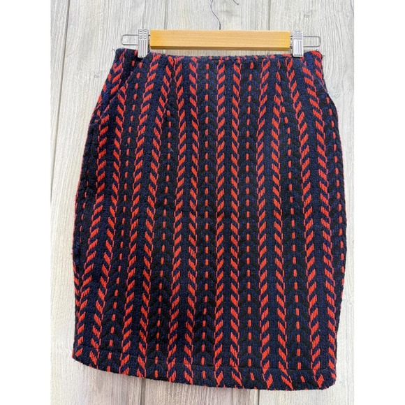 Gracia Dresses & Skirts - Gracia Textured Knit Mini Skirt Orange Navy Blue Chevron Pencil Skirt Lined